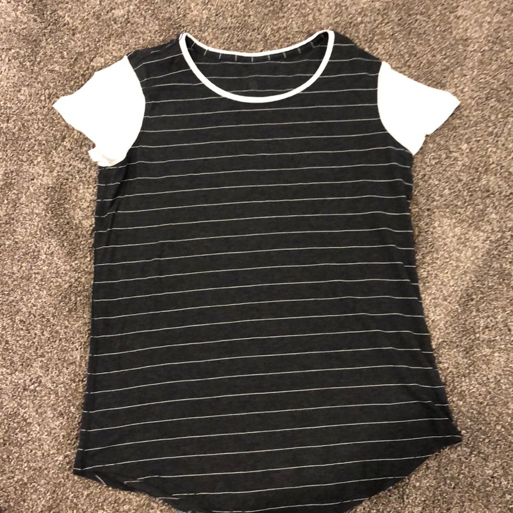Lululemon shirt